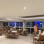 Flat Muro Alto Marupiara Suites